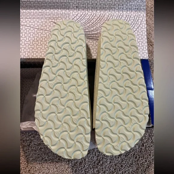 birkenstock faded lime suede leather arizona sandals - Picture 3 of 5